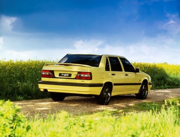 the volvo 850 turns 25 years old