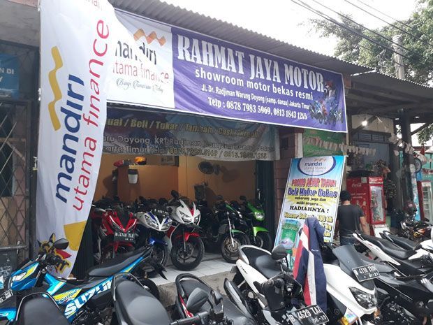 Rekomendasi Showroom Motor Bekas Jakarta Timur Lengkap Dengan