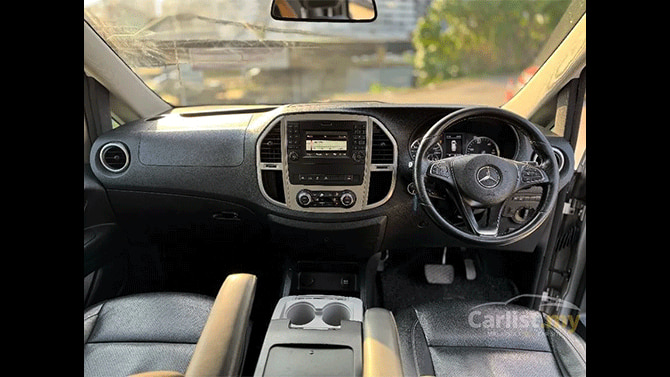 Mercedes-Benz Vito Tourer Interior