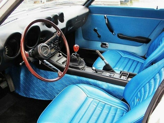 nissan 400z blue interior