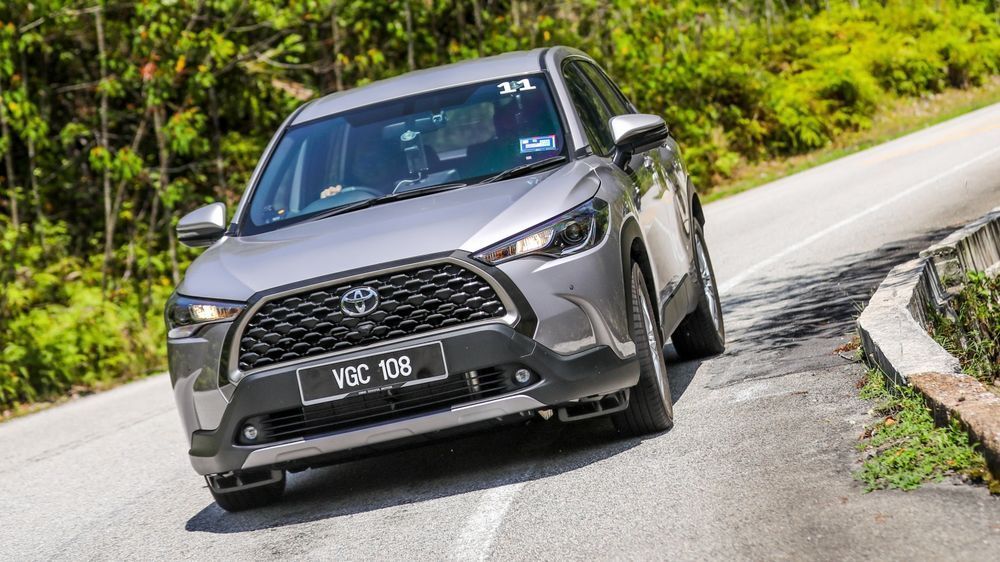 Toyota Corolla Cross front view