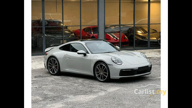 Porsche 911 Carrera 4S