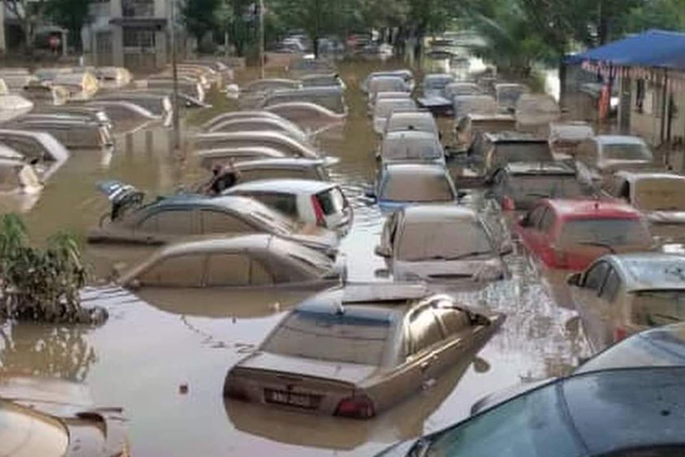 banjir,klang,kereta banjir