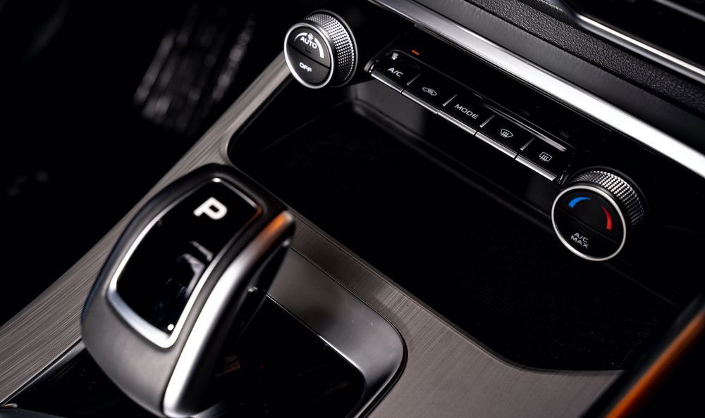 2021 Geely Coolray - Philippines