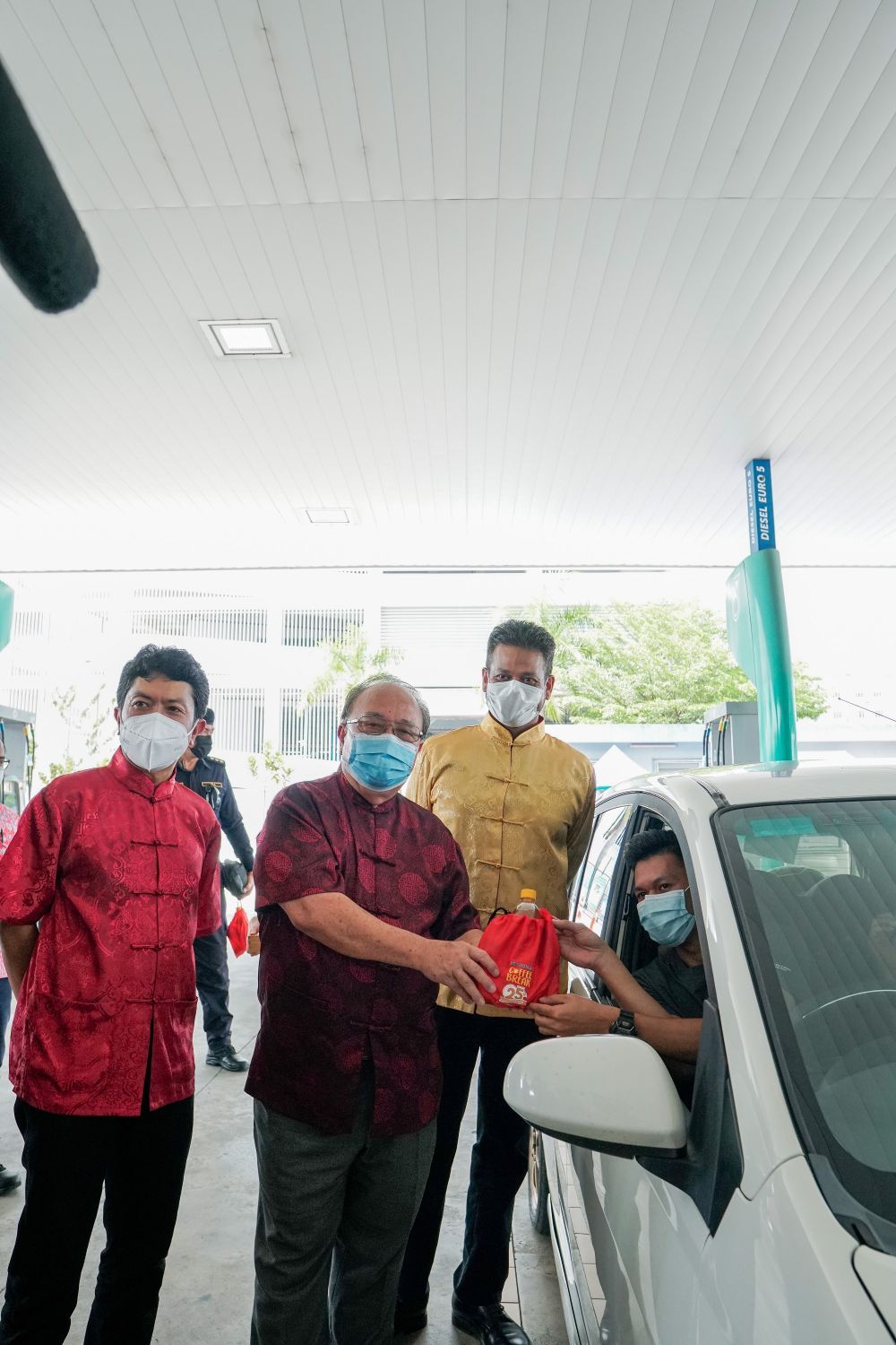 Free Coffee, Health Screening, Vehicle Inspection - at 150 Petronas ...