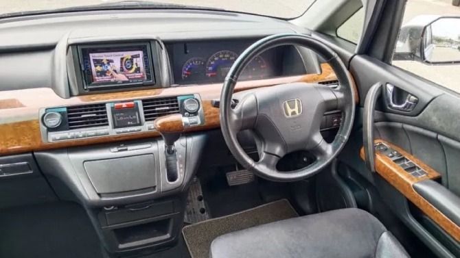 Honda Elysion Interior