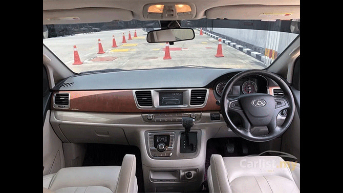 Maxus G10 Interior