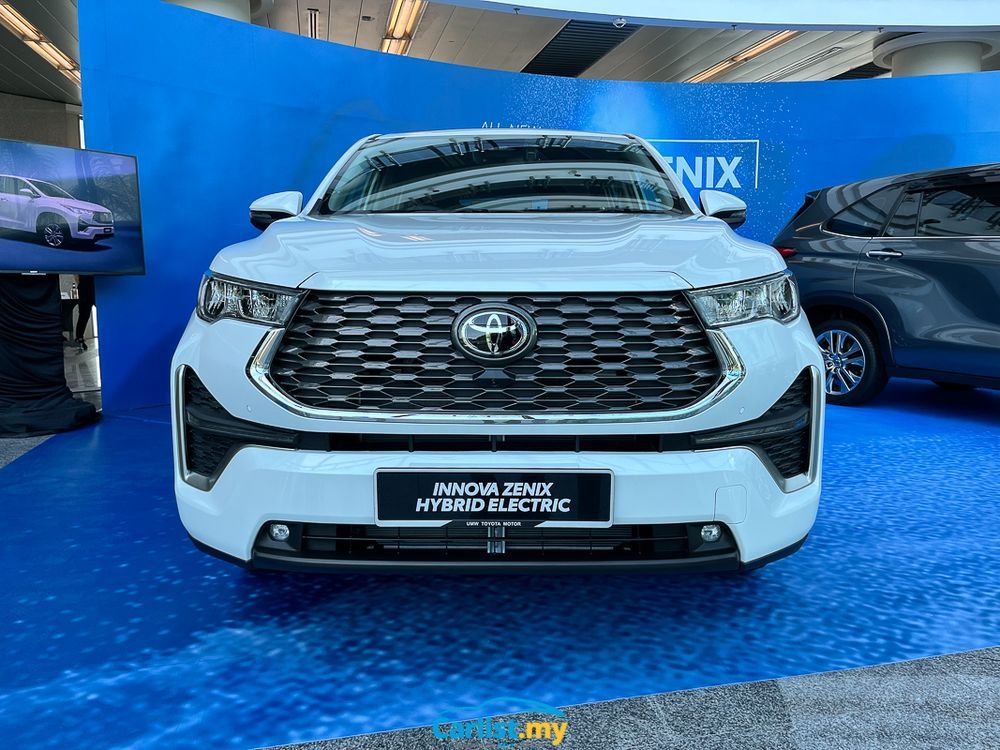 2023 toyota innova zenix ice v hev price specs malaysia