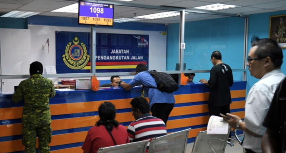 kaunter jpj,perbaharui cukai jalan,lesen