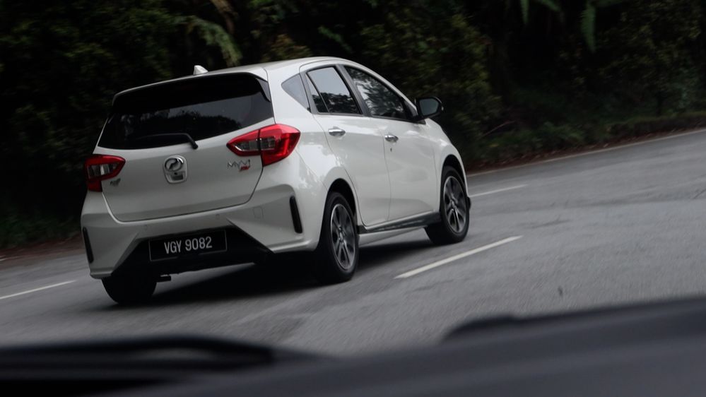 perodua myvi av 2022