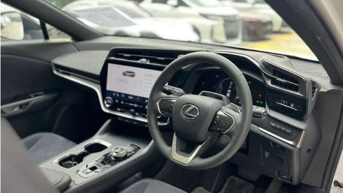 Lexus RZ450e Interior