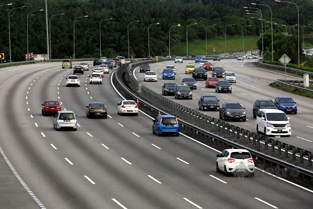 perodua Myvi,jalan raya,banyak