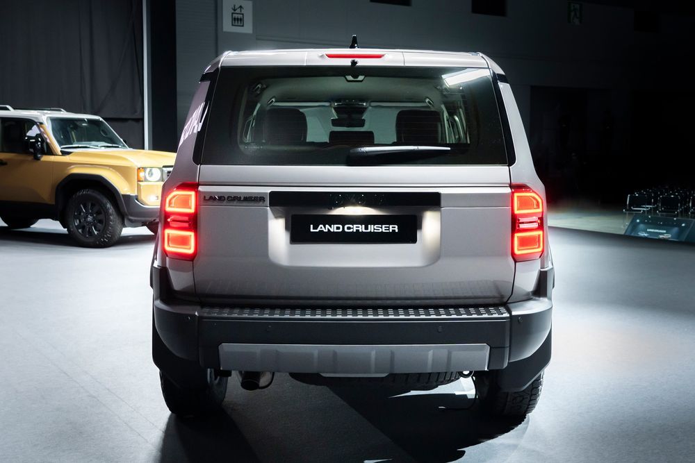 2024 Land Cruiser Prado