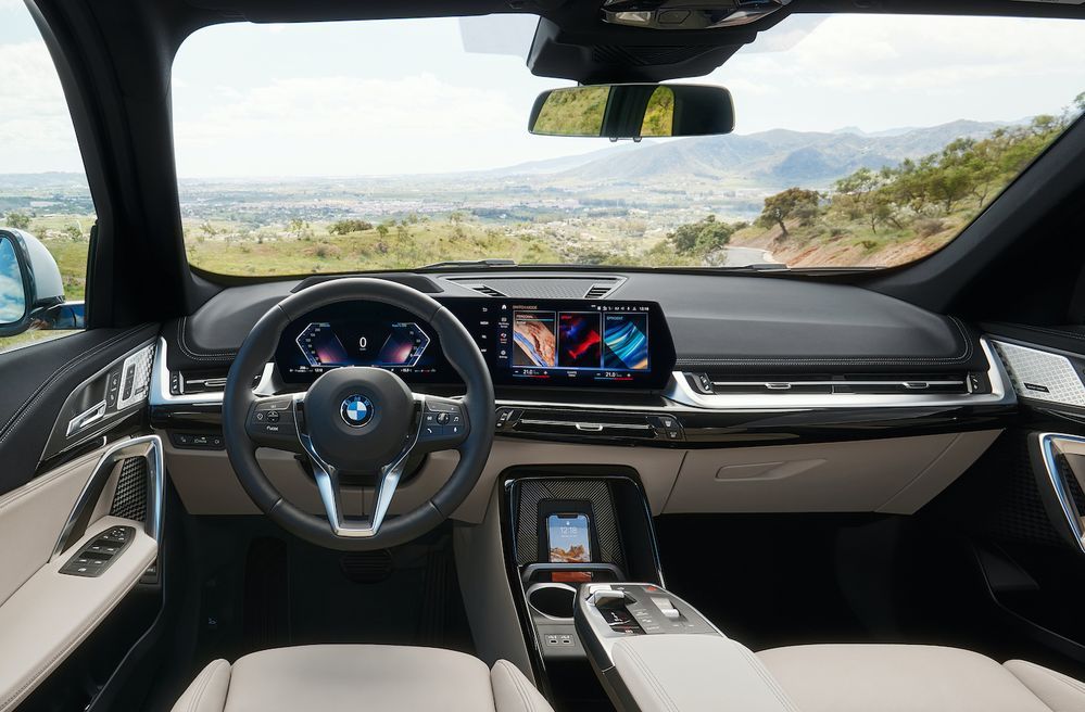 2022 BMW iX1 xDrive30 - Interior