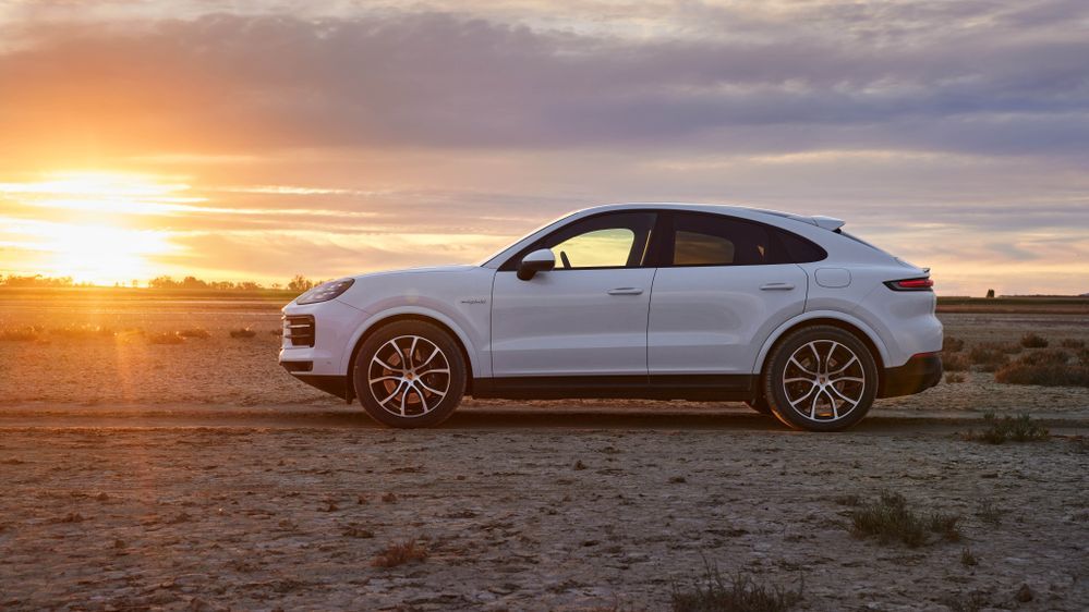 2024 porsche cayenne facelift specs