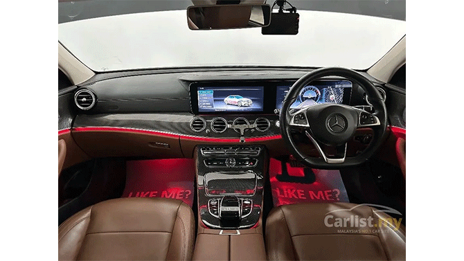 Fifth Generation Mercedes-Benz E350e Interior
