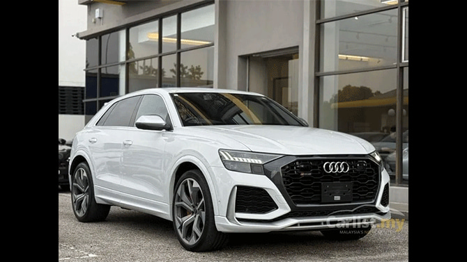 Audi RS Q8