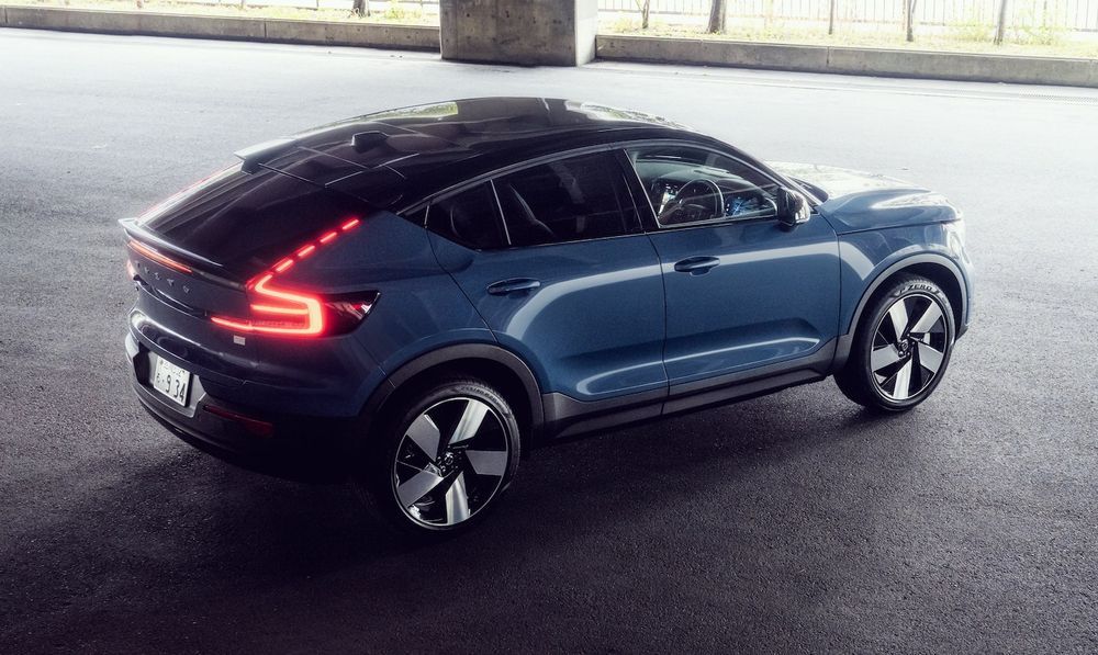 2023 Volvo C40 Recharge Full Electric - Japan