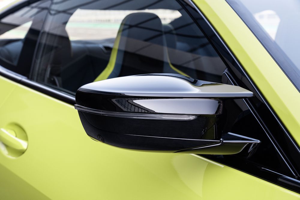 BMW M4 Competition wing mirror