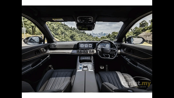 Jaecoo J8 Interior