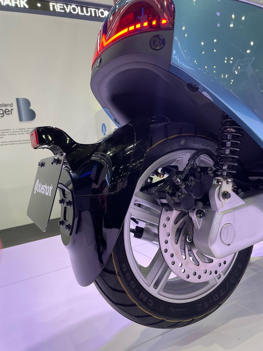 blueshark R1