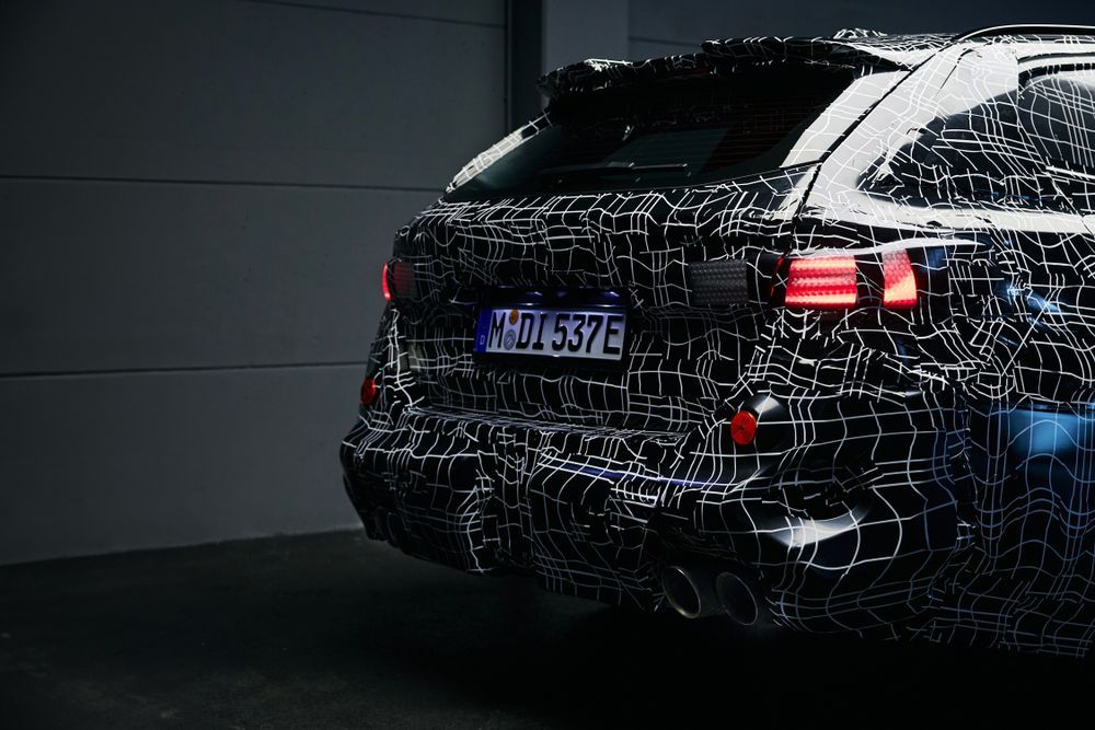 2024 BMW M5 Touring rear view