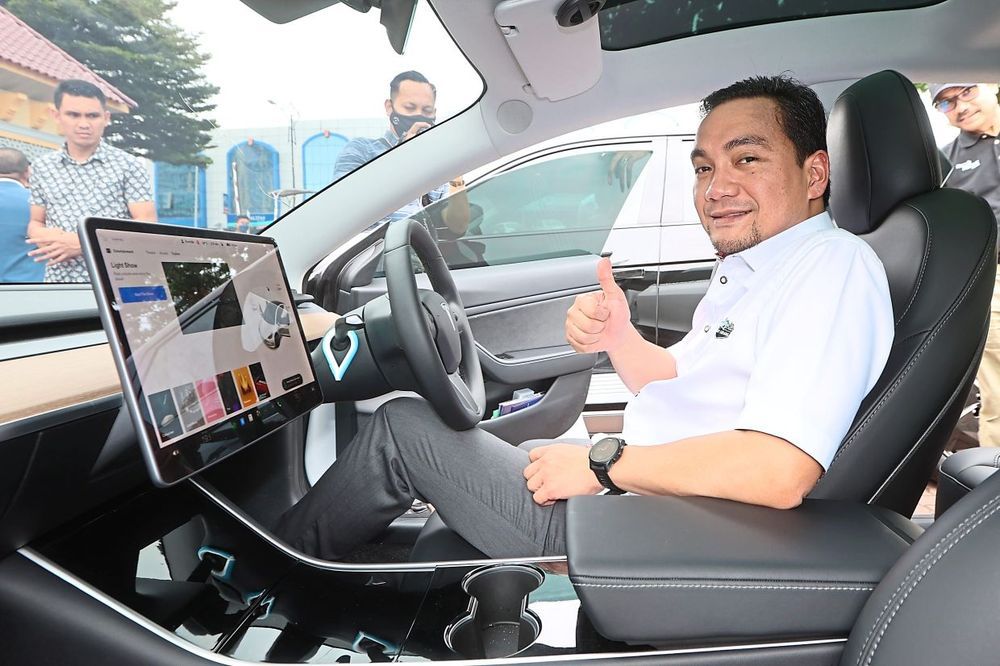 pasir gudang city council electric car ev