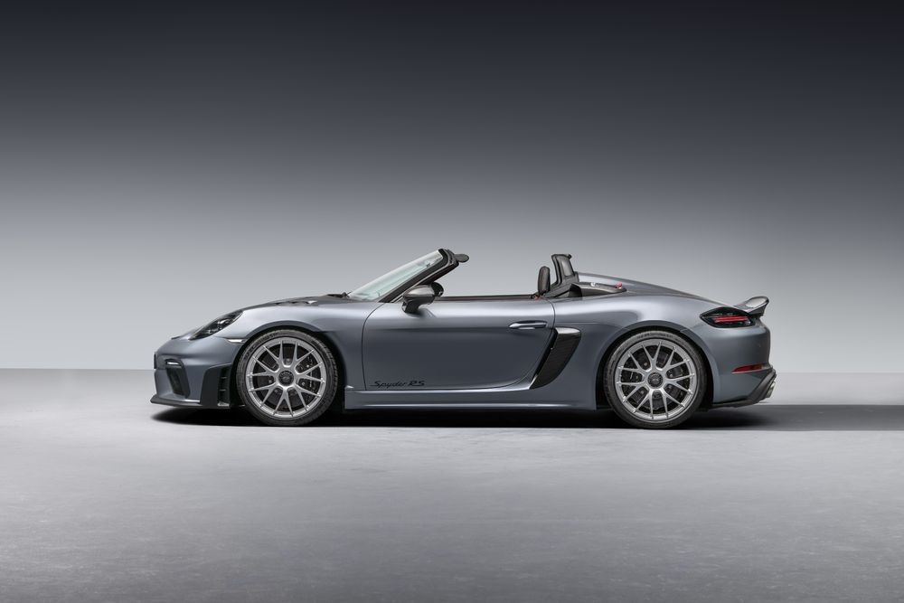 2024 Porsche 718 Spyder RS debuts final 718 model with ICE engine