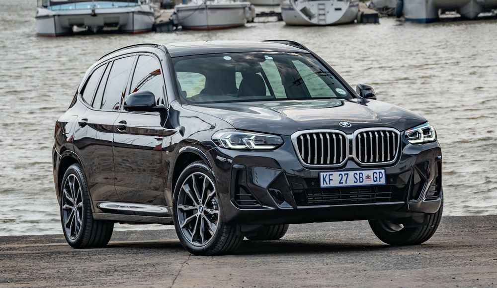 BMW X3 vs BMW iX3: which should you buy?