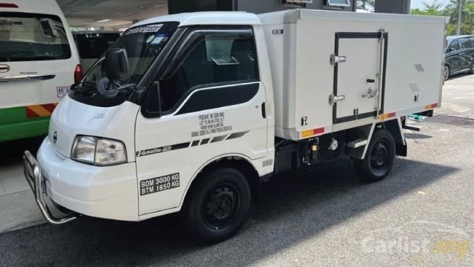 Nissan Vanette Lorry