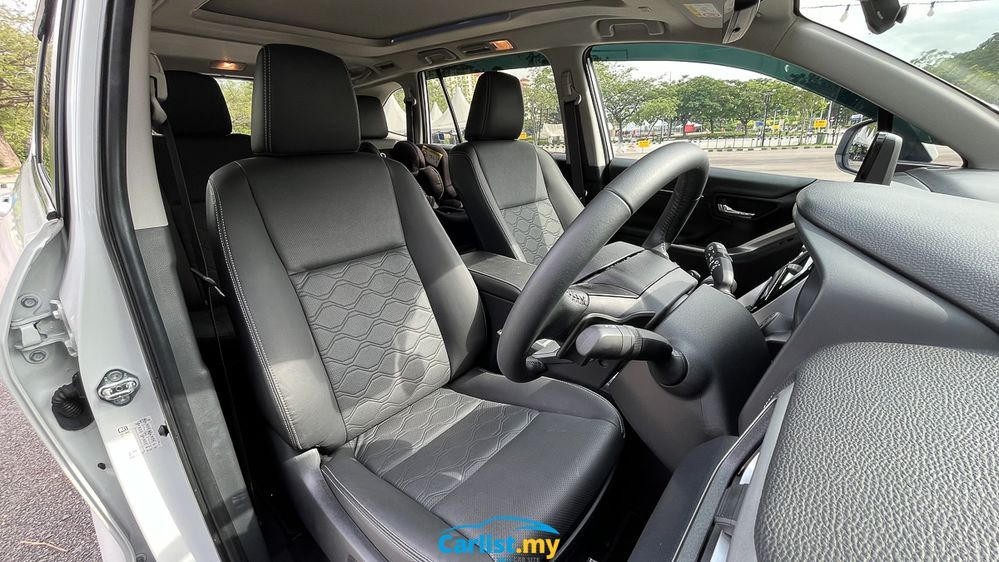 2023 toyota innova zenix hybrid electric hev review price specs malaysia