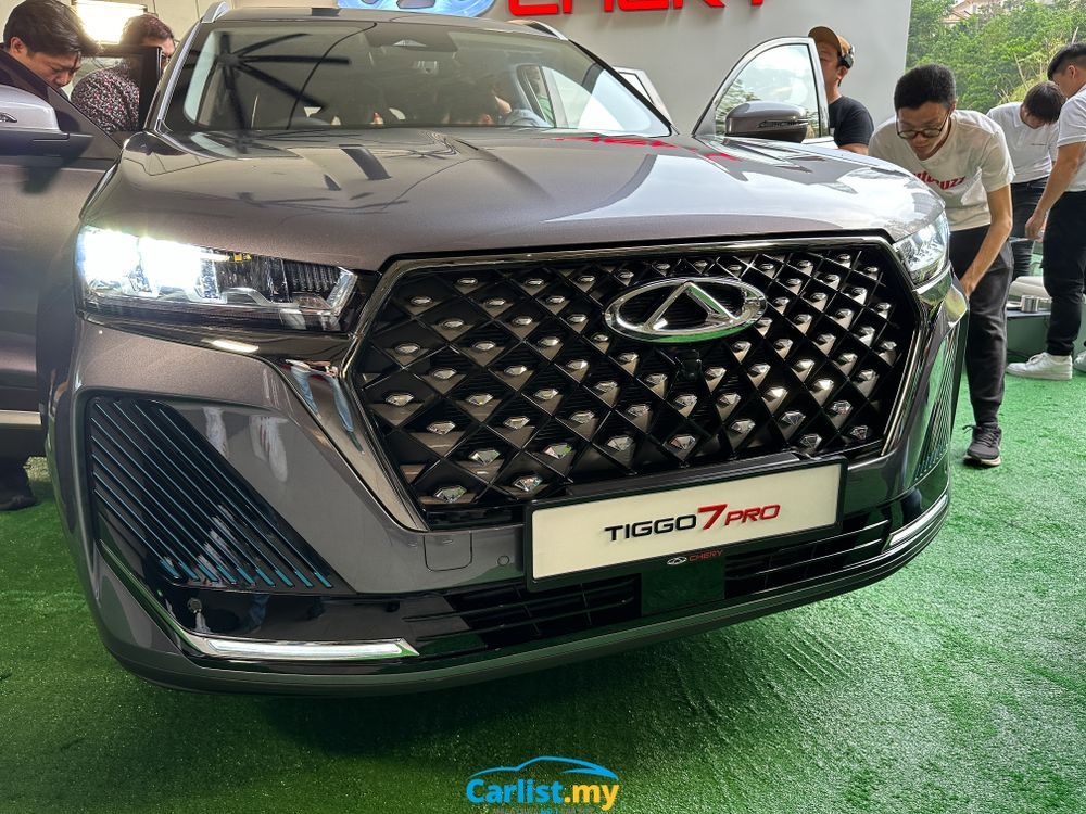 https://www.carlist.my/news/2024-chery-tiggo-7-pro-is-out-to-slay-the-proton-x70-launch-expected-for-q2-2024-134776/134776/