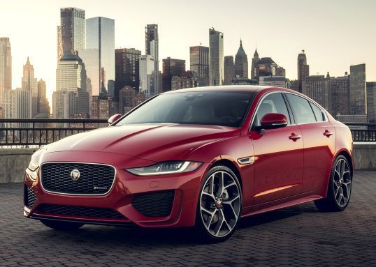 Jaguar XE R-Dynamic