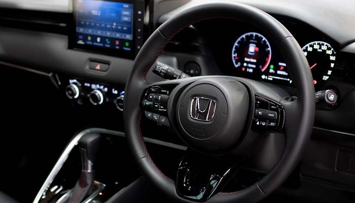 2022 Honda HR-V Turbo interior