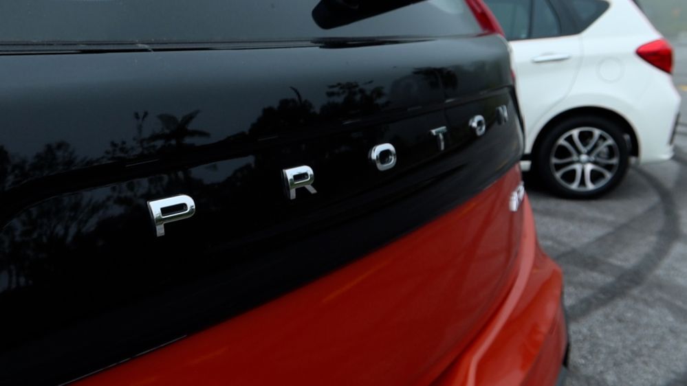perodua myvi AV 2022,proton iriz active 2022