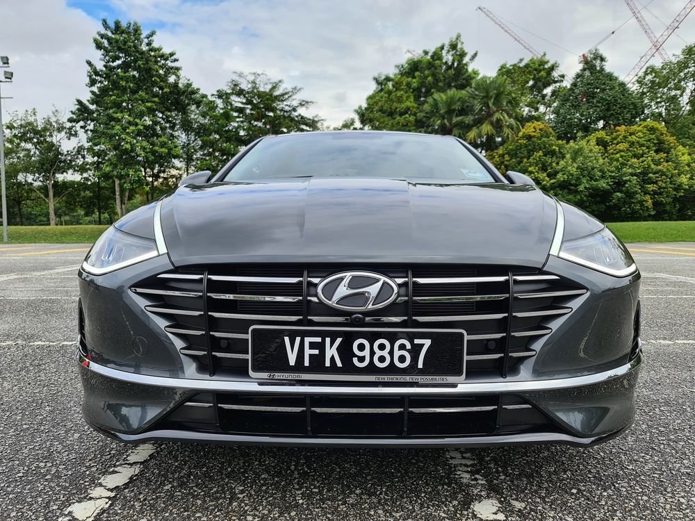 2020 Hyundai Sonata Grille DRL