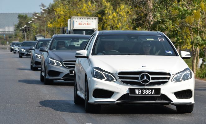 10679-2015-mercedes-benz-e-300-bluetec-hybrid-review-in-thailand-2.jpg