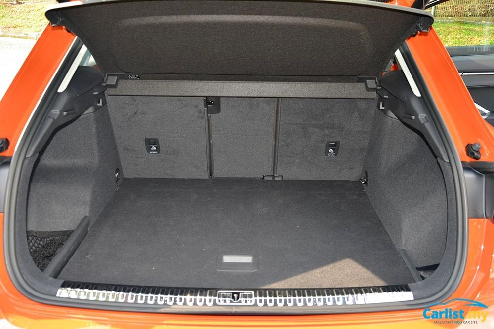 Audi q3 hotsell boot space pram