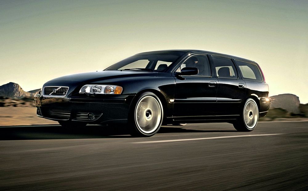 2004 Volvo V70R