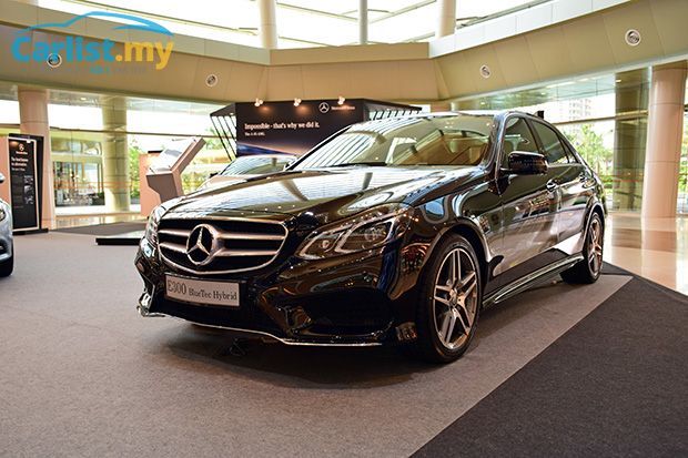 13254-2015-mercedes-benz-roadshow-nz-wheels-ioi-5.jpg