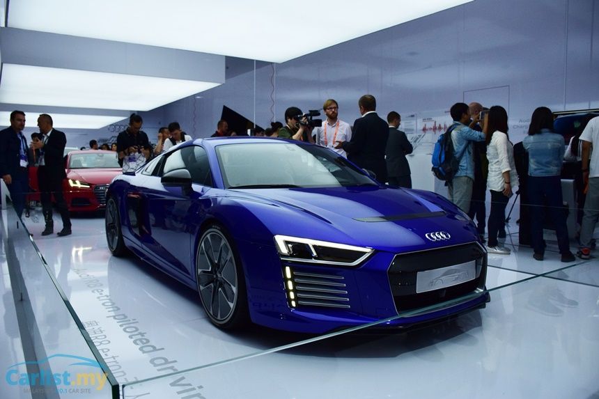 13454-2015-audi-r8-etron-ces-asia-1.jpg