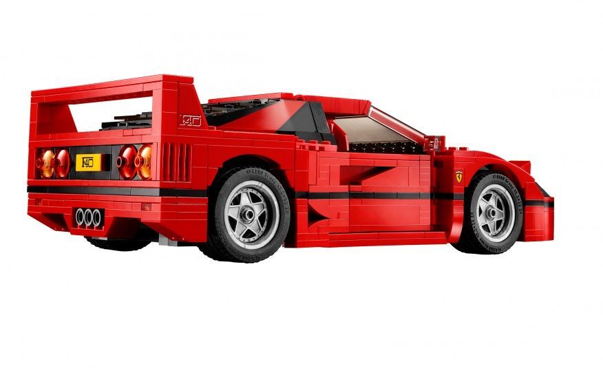 The LEGO Ferrari F40 Screams Awesome Has A Removable V8 Engine