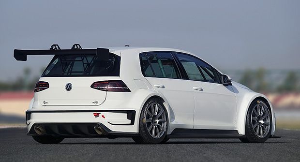 15235-2015-volkswagen-golf-racing-version-1.jpg