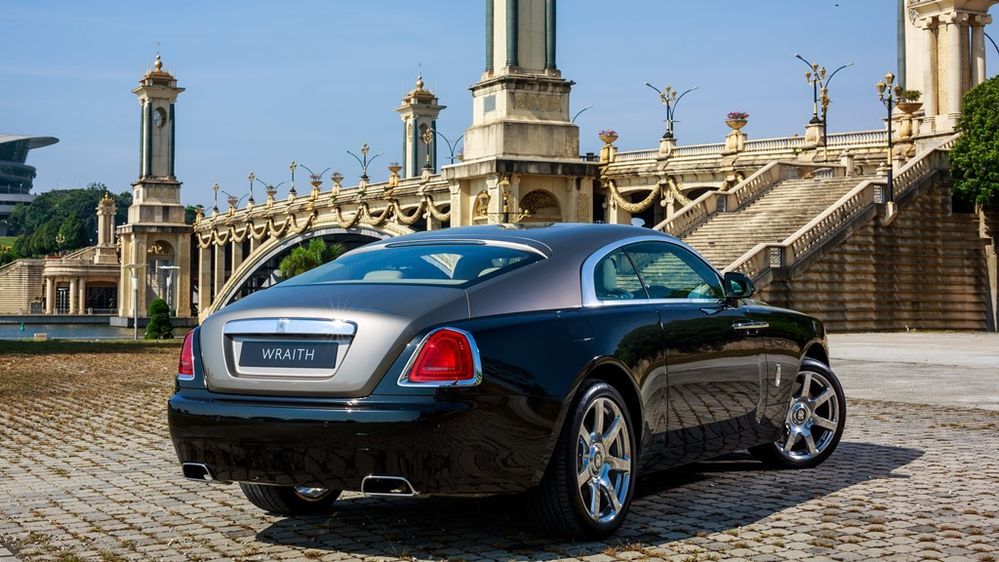 18775-rolls_royce_wraith_1.jpg