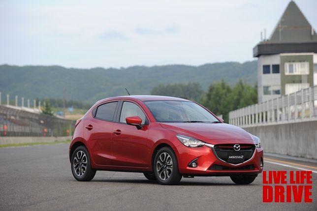 Designing The Mazda 2 Interview With Ryo Yanagisawa Live Life Drive Carlist My