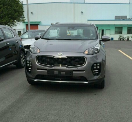 19058-2016-kia-sportage-leaked-2.png