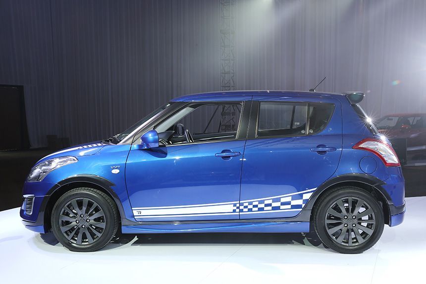 19730-2015-suzuki-swift-rr2-limited-edition-launch-2.jpg