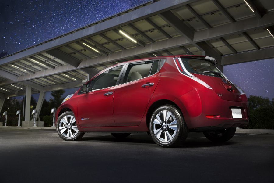 21682-2016-nissan-leaf-3.jpg