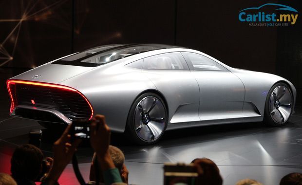 23209-2015-mercedes-benz-concept-iaa-live-event-3.jpg