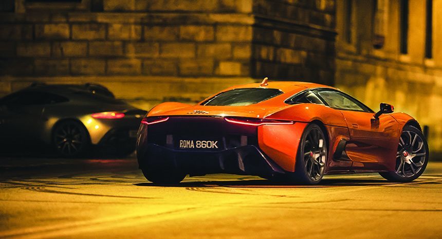 24926-2015-jlr-spectre-vehicles-2_1.jpg